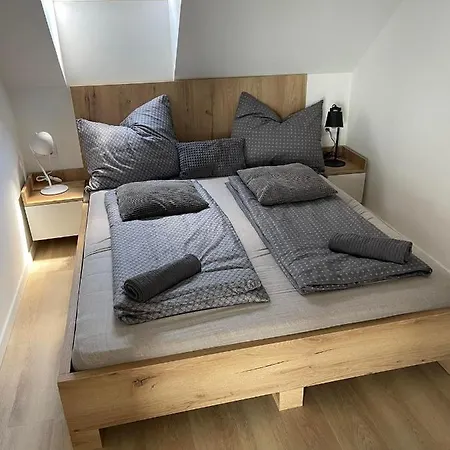 Fenyves Delux Apartment