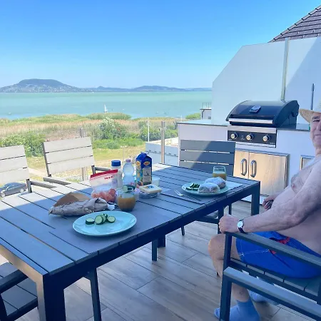 Apartment Fenyves Delux *