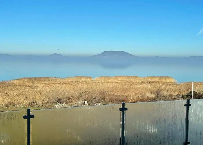 Fenyves Delux * Balatonfenyves