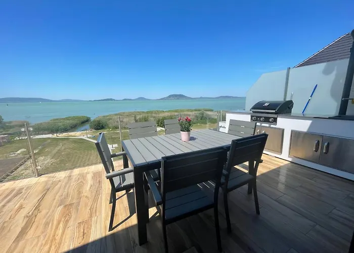 Fenyves Delux * Balatonfenyves